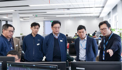 华人运通与上海汽检强强联手，共筑智能网联汽车测试新标准